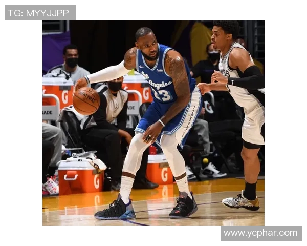 勇士与马刺的创意漫画之战展现篮球激情与团队精神的完美结合