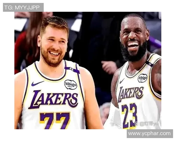 勇士与灰熊对决央视直播精彩瞬间回顾与赛后分析