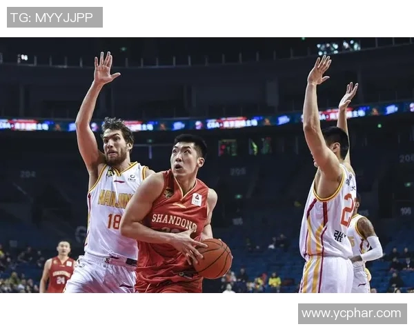 北京队迎战山东西王集团全力争胜展现篮球魅力与团队精神